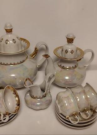 Вінтажний кофейний сервис.