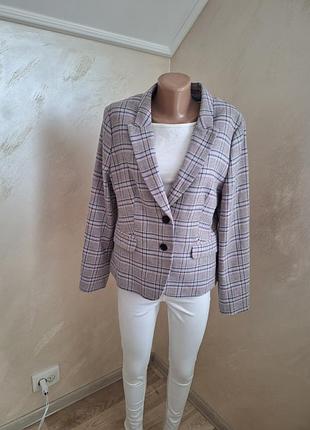 Піджачок-жакет р 40-42