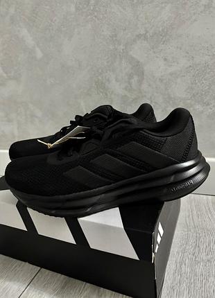 Кросівки adidas