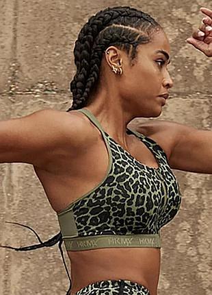 Розкішний жіночий спортивний топ