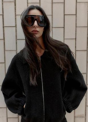 Теплий бомбер на весну зара с