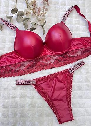 Комплект кожаный эффект женское белье красный