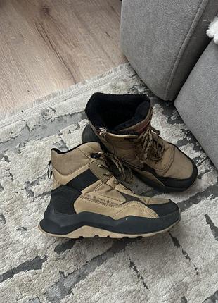 Теплі черевики дитячі 35 розмір