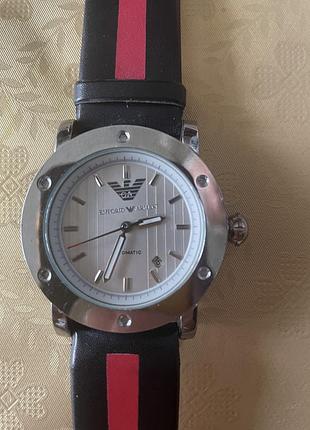 Чоловічий годиник фірми emporio armani