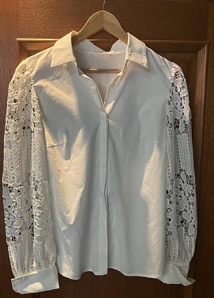 Біла сорочка iren klairie з мереживними рукавами, бавовна, р. 42 (s/m)