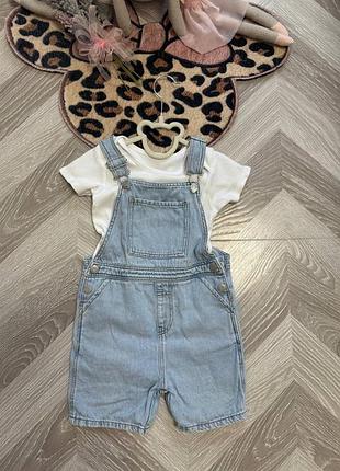 Комбінезон zarа 🤍 розмір- 98 (2-3 роки) стан- відмінний, на передній кишені є незначне пожовтіння (4те фото)