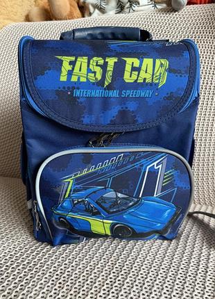 Ортопедичний рюкзак для хлопчика 1-4 класів