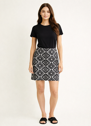 Жіноча спідниця з візерунком чорно-біла нова papaya