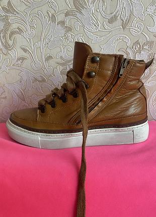 Чоботи шкіряні утеплені