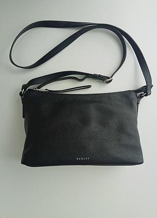 Нова чорна сумка radley, натуральна шкіра, середній розмір.