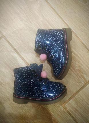 Весенние демисезоны ботиночки для девочки 22 размер 13,5 стелька