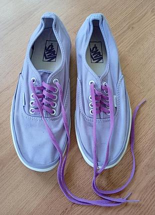 Кеды vans унисекс 🤍💜
us men 9
us women 10,5