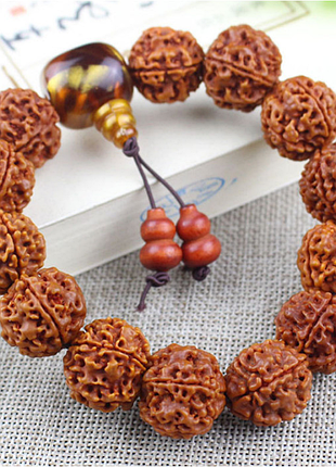 Четки - браслет из рыжеракси 13 бусин улоу