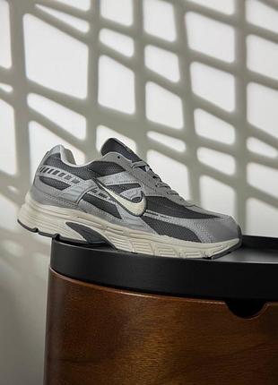 Чоловічі кросівки nike initiator gtx light grey beige