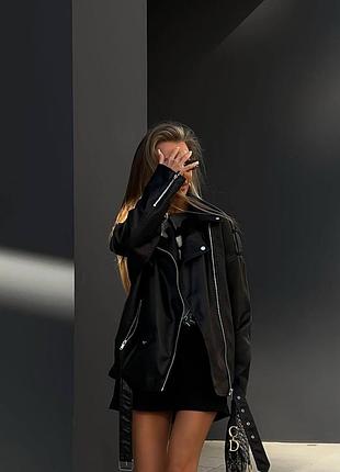 Трендова куртка косуха