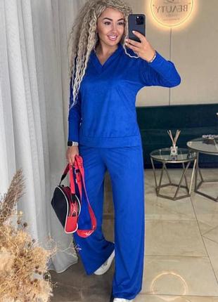 Костюм 
штучна замша