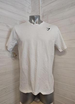 Спортивная натуральная мужская футболка -есть нюанс