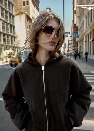 Коричневая куртка бомбер zara