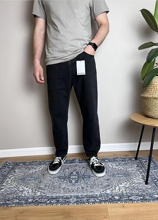 Нові !! чоловічі джинси bershka loose mom