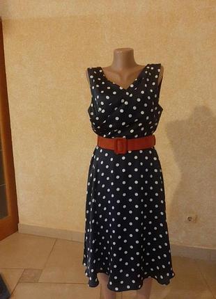 Шикарное платье в горошек. швейцария
