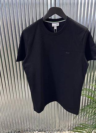 Чоловіча футболка lacoste в чорному кольорі