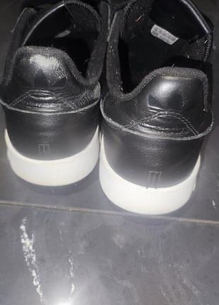 Кросівки adidas 45-46 3