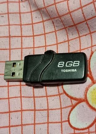 Флешка 8 гб toshiba 3.33/7.64 черная тошиба тосиба