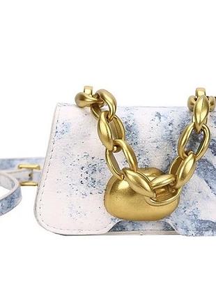 Міні джинсова біла з синім сумка з золотою фурнітурою