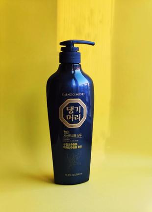 Шампунь для жирного волосся daeng gi meo ri chungun shampoo for oily scalp