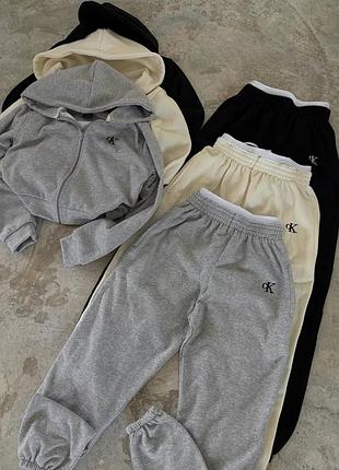 Костюм : кофта + джоггеры с имитацией белья