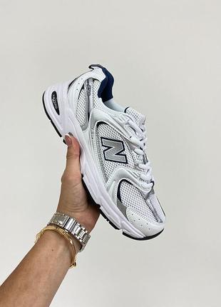 Женские кроссовки new balance 530