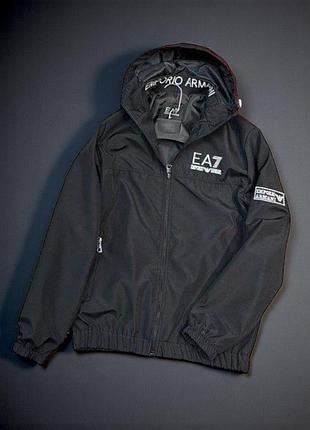 Чоловіча вітровка armani в чорному кольорі