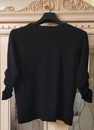 Шикарна кофта. віскоза. 42р 3