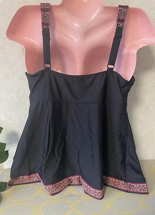 Купальник 🩱 чорний з вишивкою