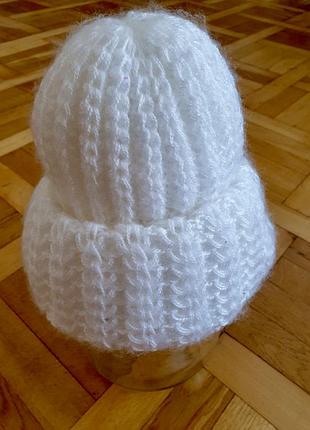 Вʼязана шапка з мʼякої пряжі ❄️