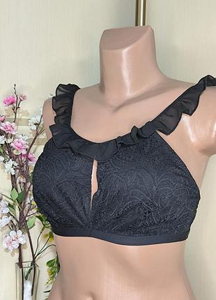 Вишуканий бюстгальтер бралет