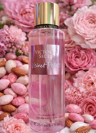 Парфюмированный спрей для тела, мист victoria’s secret velvet petals