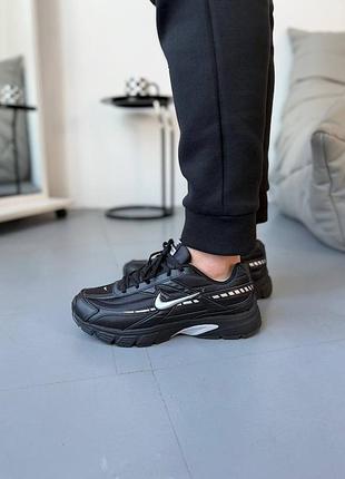 Чоловічі кросівки nike initiator black silver найк чорного з сріблястим кольорів