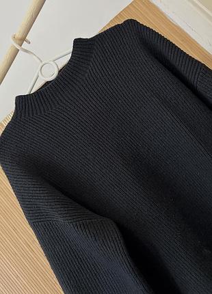 Жіночий светр 😊