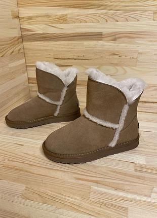 Уггі жіночі світло-коричневі замшеві lonza
