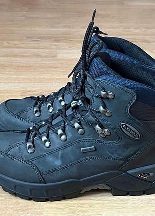 Шкіряні термо черевики lowa з мембраною gore-tex 41 розміру в ідеальному стані