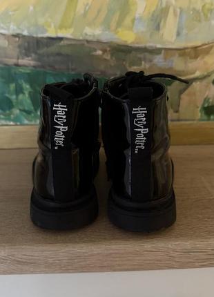 Черевики чорні лаковані 28 р 4