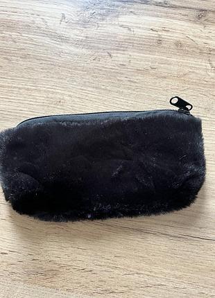 Маленька косметичка