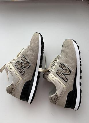 Шкіряні світлі кросівки new balance 574 leo 36,5 розмір устілка 23 см