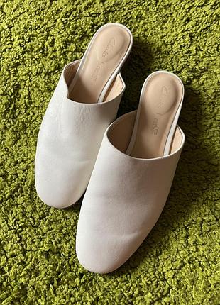 Мюлі шкіряні сабо