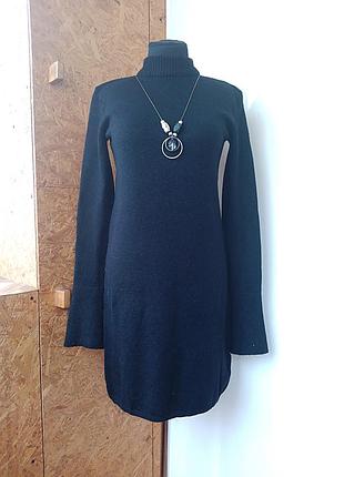 Вискозное акриловое трикотажное платье-миди гольф платье