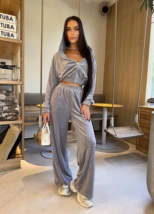 Стильний велюровий спортивний костюм вкорочена кофта та штани палаццо