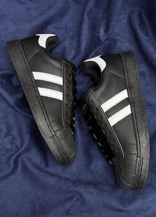 Кроссовки женские демисезонные черно-белый