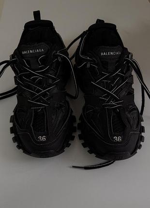 Кросівки жіночі 36 розмір