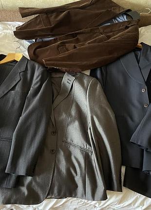 Опис! різні чоловічі костюми, смокінги